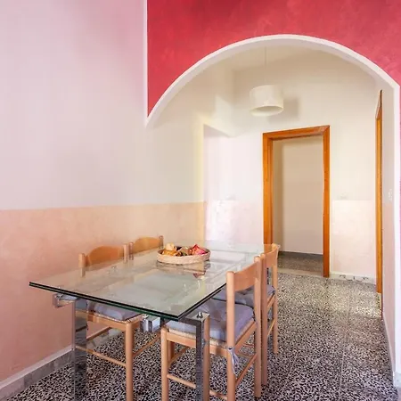 Casa Rubino - Garden And Wifi In *