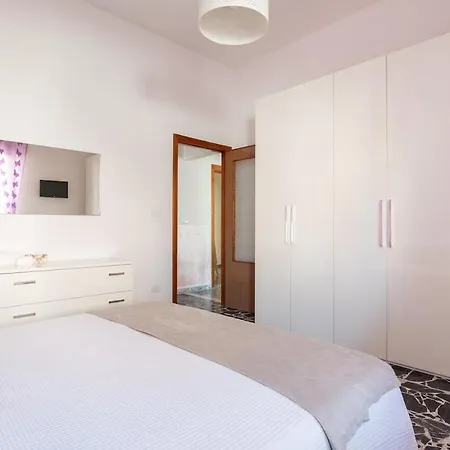 Casa Rubino - Garden And Wifi In * Pula